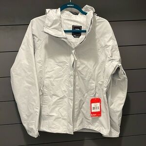 North Face Women’s Venture Jacket